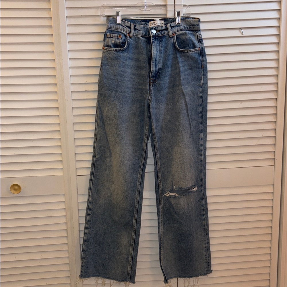 Zara wide leg jeans distressed